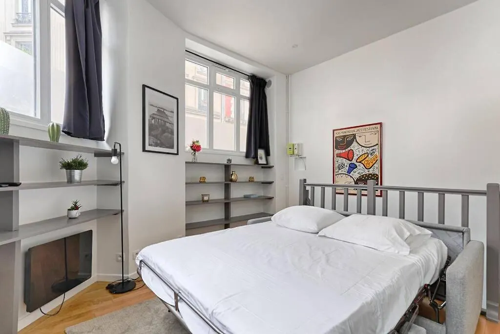 Charming Apartment 1Br Batignolles Paris 0*,  França